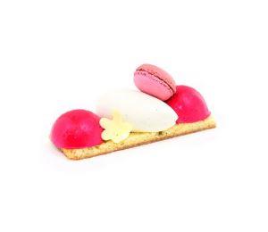 Dessert Red Fruits/yoghurt Quenelle